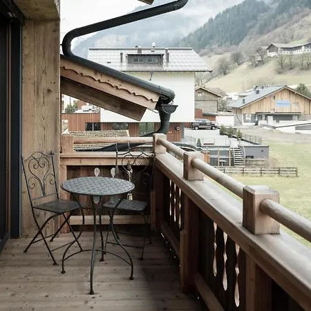 Alpine Lofts M26