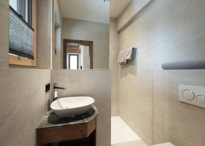 Alpine Lofts M26 *