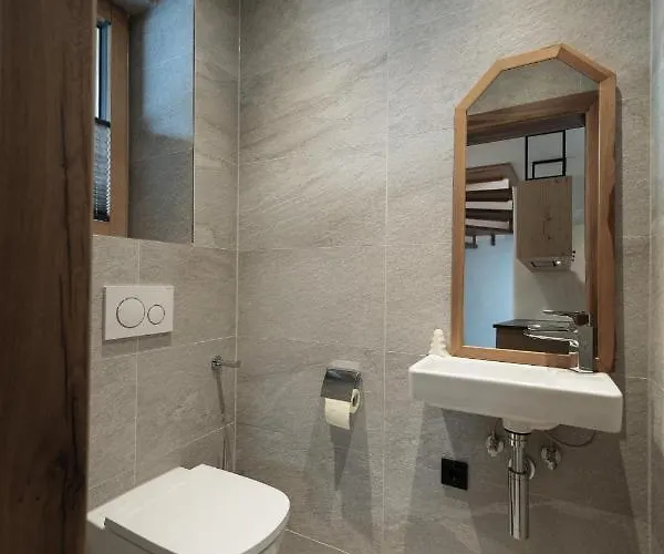 Alpine Lofts M26